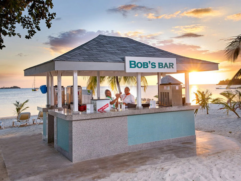 Giamaica Riu Negril Bar spiaggia Bob