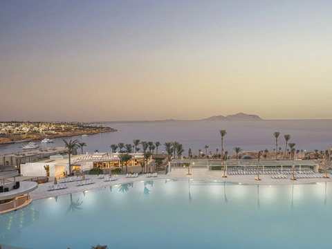 V Hotel Beach Resort (Ex Pyramisa) - panorama